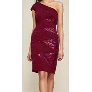 Tadashi Shoji Jiri One shoulder sequin dress